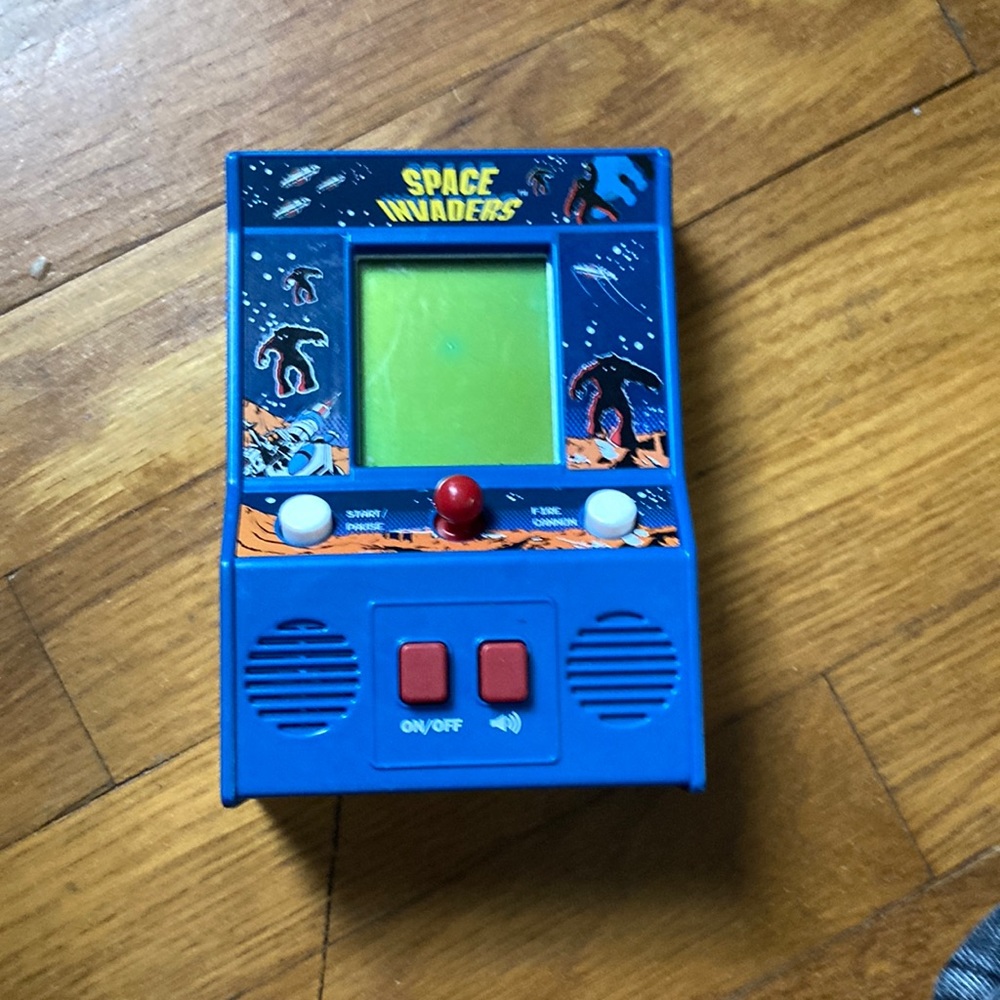 Space invader mini arcade